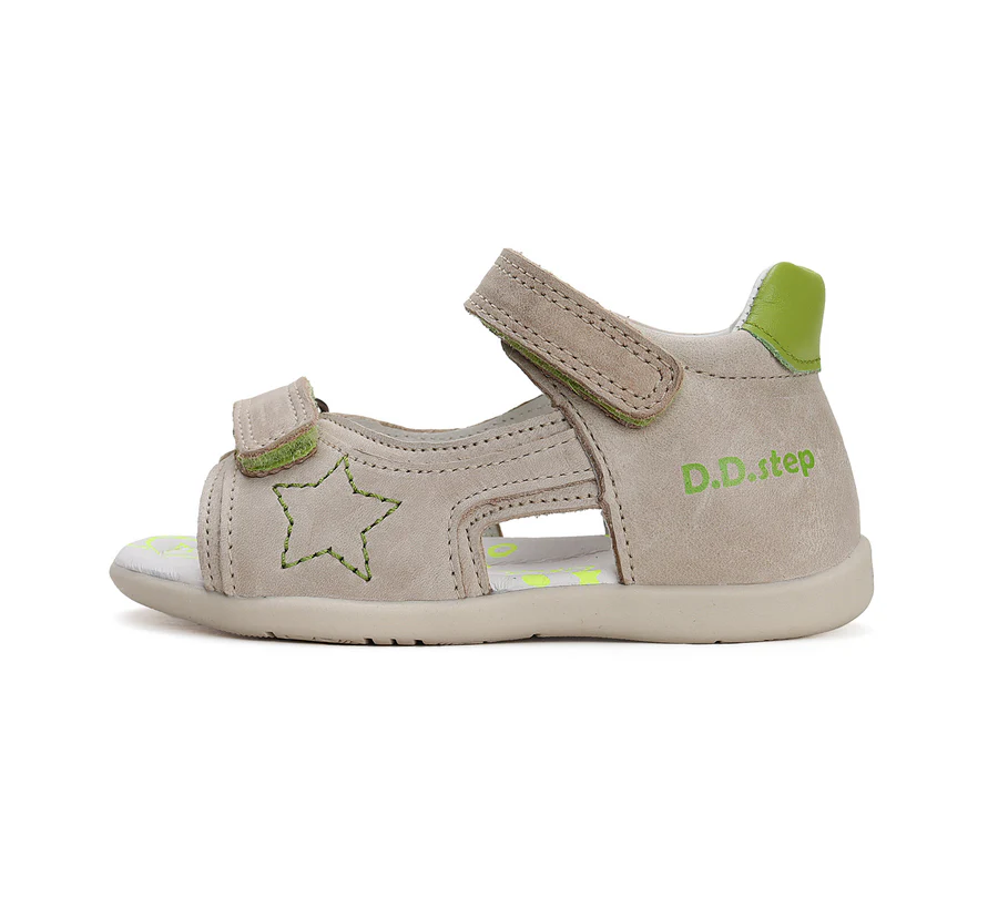 DD Step fiú szandál