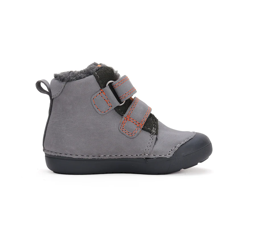 W066 42218BGrey03 900x