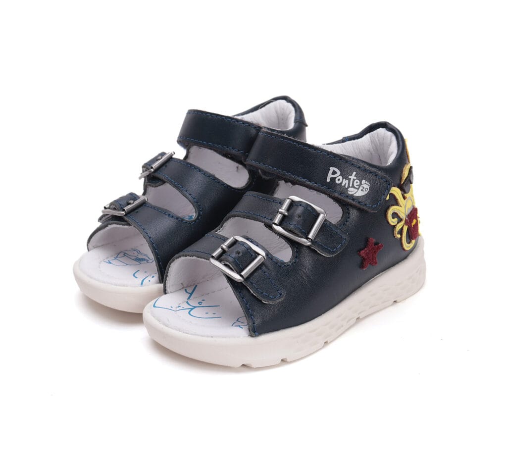 DA05 5 1826 Royal Blue