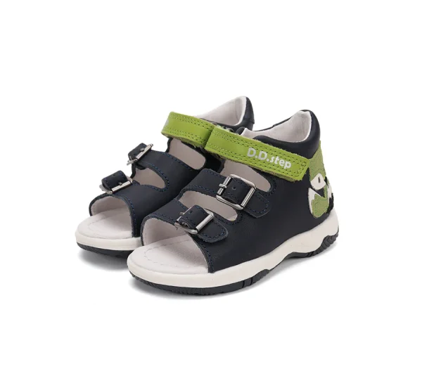 DD Step fiú bőrszandál