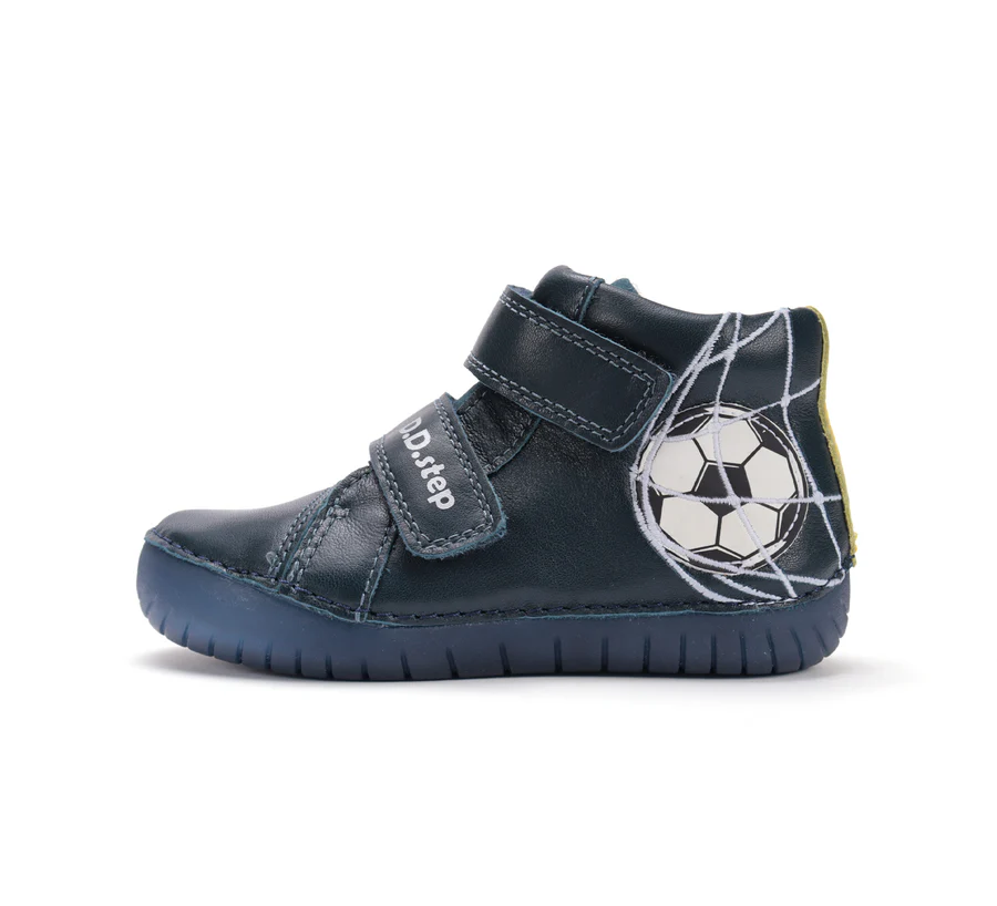 DD Step fiú bőrcipő