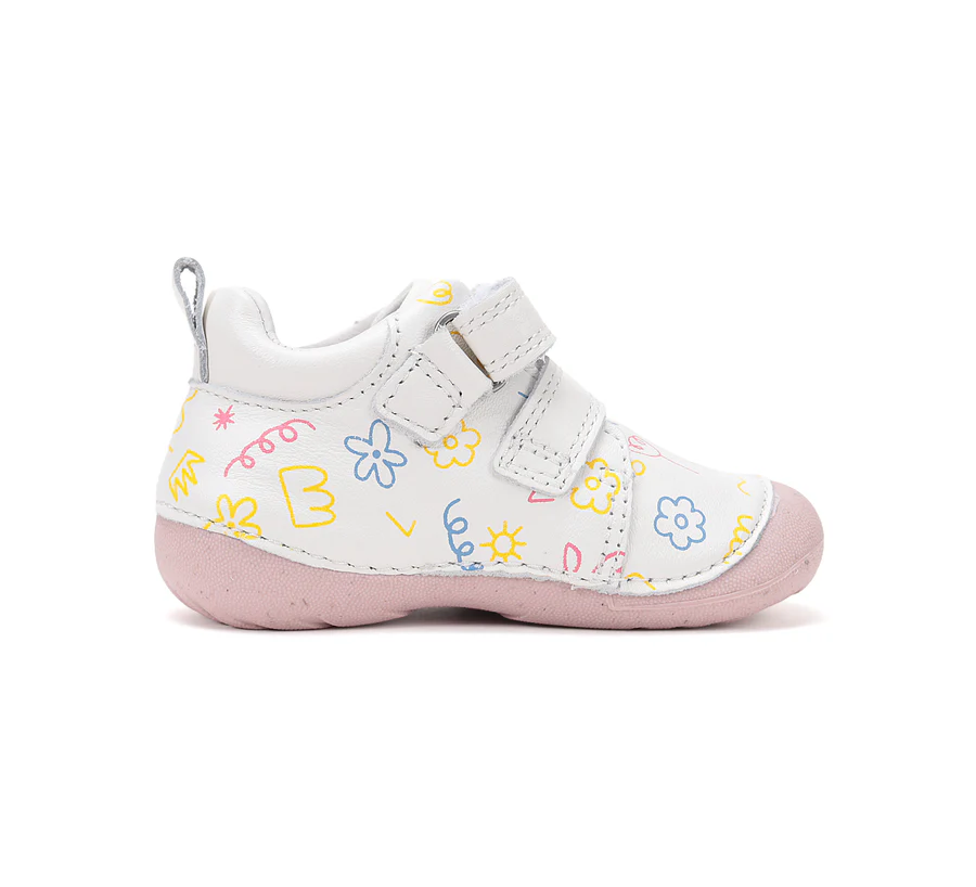 S015 61675White03 900x