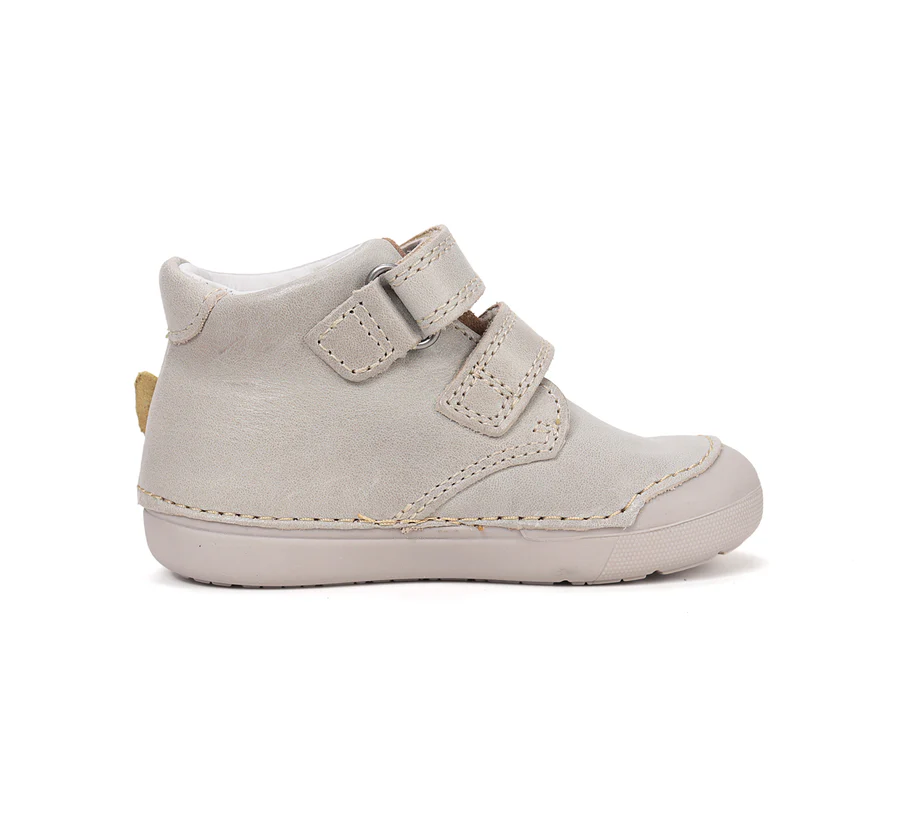 S066 61158Cream03 900x